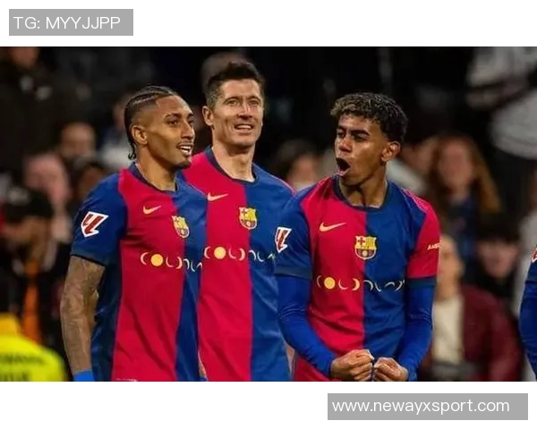 阿斯报预测巴萨欧冠首发阵容莱万继续替补拉菲尼亚重返首发位置