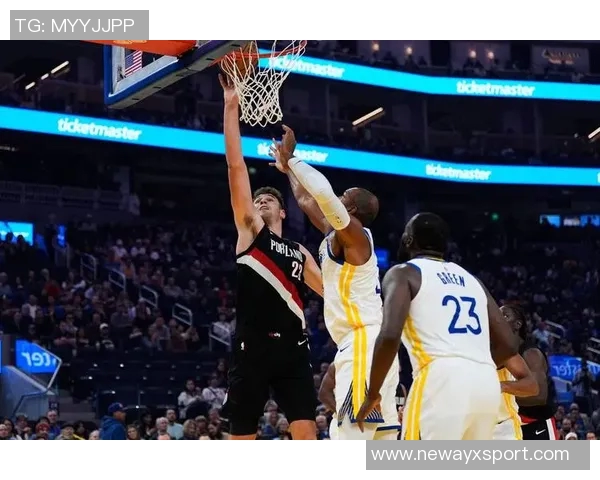 米奇约翰逊:客场挑战增强球队凝聚力与团结精神 米奇约翰逊:客场挑战增强球队凝聚力与团结精神