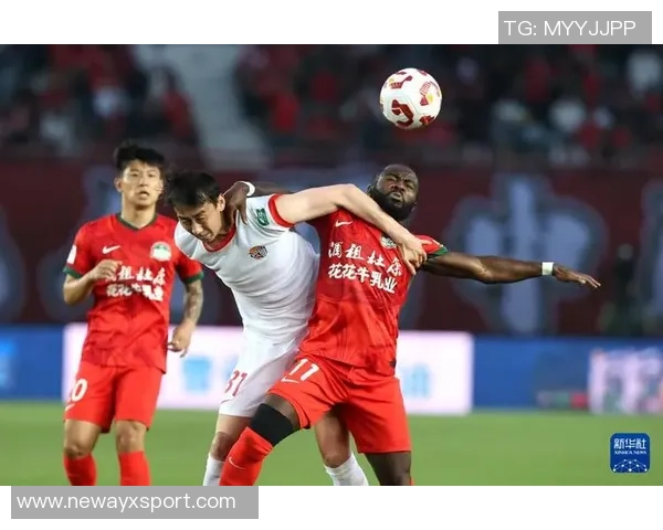 河南俱乐部酒祖杜康逆转成都蓉城何超世界波助力球队获胜