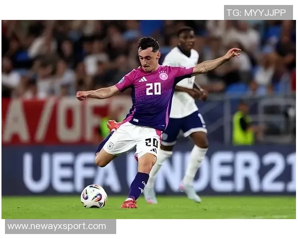 纳格尔斯曼称赞萨内在土超和欧冠的优异表现成功入选国家队